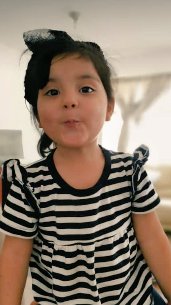 richynevarez's tweet photo. 1 de los regalos de mi vida , feliz ,encantada ,soñadora ,ocurrente ,fuerte ,retadora, amorosa , mi little princess Regina 😍🧗 https://t.co/KGNfxfSlSa