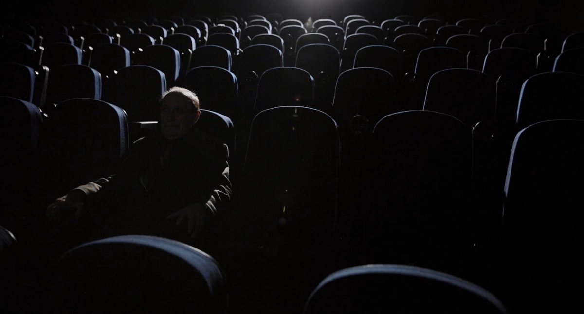 G1OSER's tweet image. 🎞️ #1fotograma #1frame  📽️ Enrique Metinides: El hombre que vio demasiado (2016) Dir.: Trisha Ziff Cin.: Felipe Perez-Burchard📽️ #documentary #oneperfectshot #notaroja