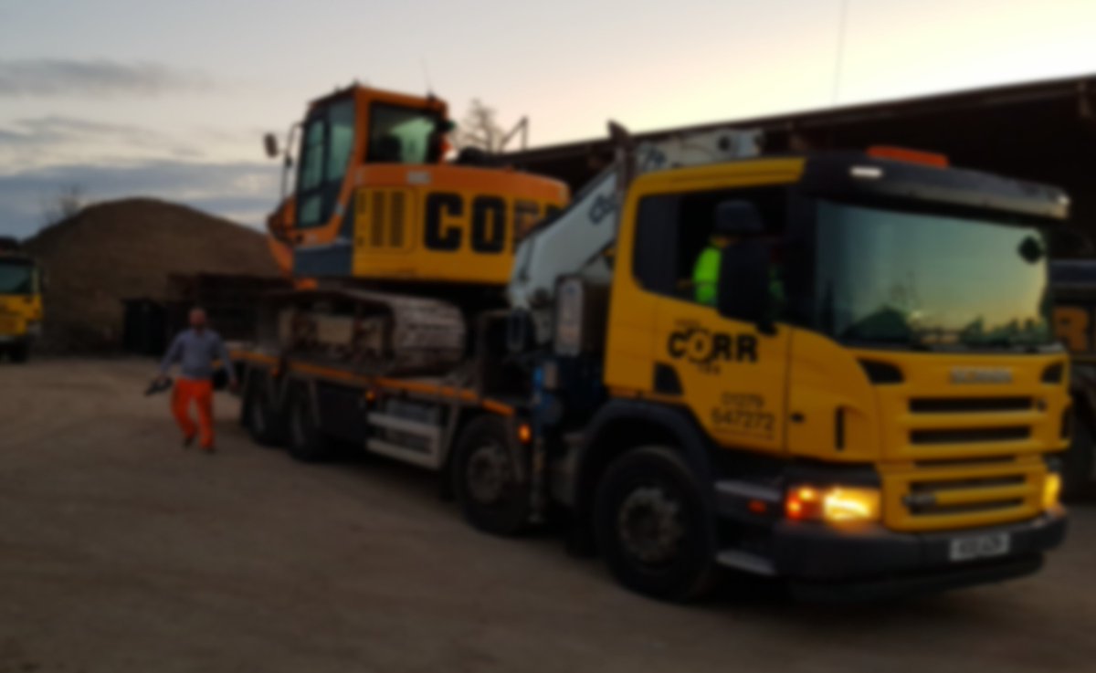 ECORRPLANT's tweet photo. The sun was barely up this morning when we started loading the first two deliveries of plant for @LPLconstruction who are starting enabling works today for a temporary ICU unit in Hatfield #coronavirus #NHS #planthire #britishconstruction #teamwork https://t.co/5BNi3x1Shm