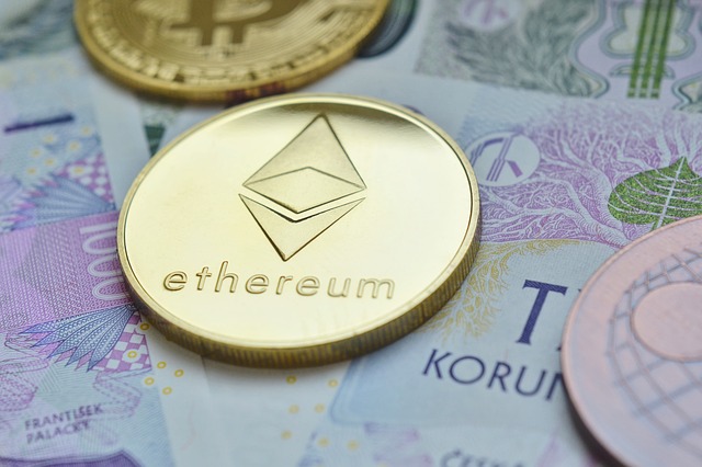 GuiaBitcoinES's tweet photo. Los 5 principales candidatos para la codiciada posición de Ethereum #criptomonedas #guiabitcoin #bitcoin #blockchain - https://t.co/pdURD4WXxQ https://t.co/dSCdOiuJ4e