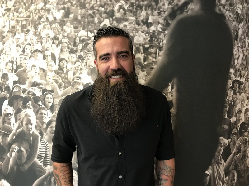 'Dit maak nie saak hoe ons lyk as ons aan die ander kant uitstap nie, solank ons net aan die ander kant kom!' - @JoBlack_BTG on Breakfast with <a href="/MartinBester/">Martin Bester</a> 

#StayAtHomeLive