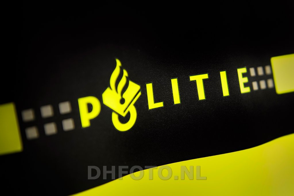 Diefstal pakket leidt tot vechtpartij #denhelder #julianadorp..