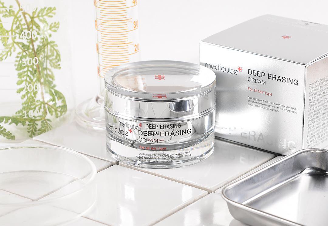 DanielleMazza7's tweet photo. The trending product that I will be trying out in 72 hours is… #Medicube #MedicubeUS #WeKnowSkin #ErasingCream  https://t.co/BIdVSrPGGn https://t.co/BUD5P3TNBX