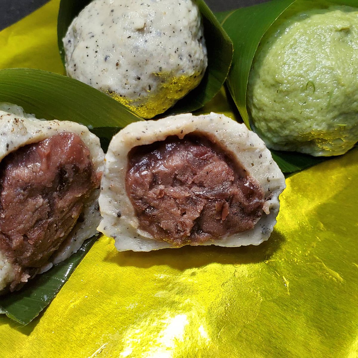長崎スイーツ グルメ على تويتر 毎回楽しみの麩まんじゅう お麩には塩も砂糖も使わない北海道産餡子の優しい甘さのみ 販売は13 00から 牛蒡餅本舗 熊屋 長崎県平戸市魚ノ棚町324 営業時間 8 30 19 00 福岡店 福岡市中央区赤坂1丁目15番21号宝ビル1階