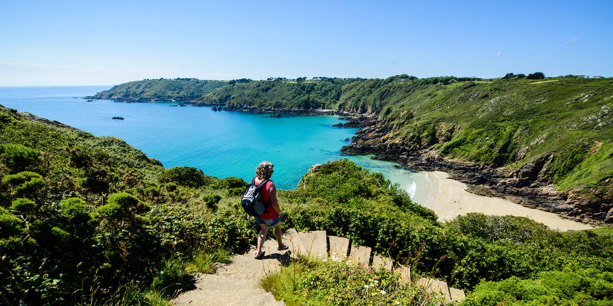 Did you know that #Guernsey has it's own dialect called Guernesiais? #DidYouKnow