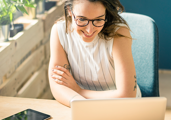 Ihr Unternehmen braucht eine #Homeoffice-Lösung, die sich mit minimalem Aufwand in Ihre Infrastruktur integrieren lässt? Wir finden die richtige Lösung für Sie – Hardware, Software, Support und Training – wir helfen Ihnen weiter. Infos: okt.to/FhVs9S #DigtialWorkplace
