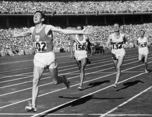 Ronnie Delany. Born 1935 Arklow, Co Wicklow. 5, moved to Sandymount, Dublin. Athletics scholarship to  @VillanovaU (Science & Economics); Jumbo Elliott coach! 1956, 7th person in world & youngest (21) to run a mile in <4 mins! Gold medal in 1500 metres at 1956 Summer Olympics!