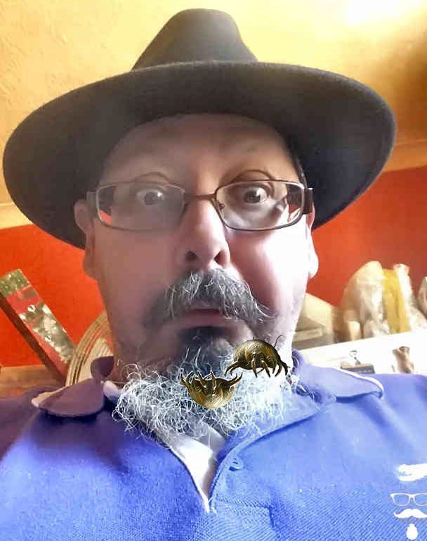 EcigClick's tweet image. #Vapers Beard itch is now a thing according to scientists who say it's down to horny microscopic mites holding sex orgies - Neil H aka @FlophouseFlip has more: bit.ly/2JwHn46 #vapescience #vaping #vapers #vapebeard #beard #beards #ecigclick