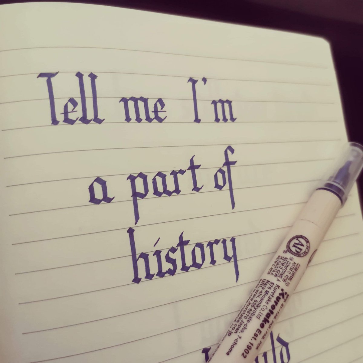 Meja_Mathieu's tweet photo. Zzyzx Rd
#calligraphy #dailycalligraphy #calligraphyart #kuretake #stonesour #zzyzxrd
By @MiaryRlm https://t.co/whq1DzrpPT
