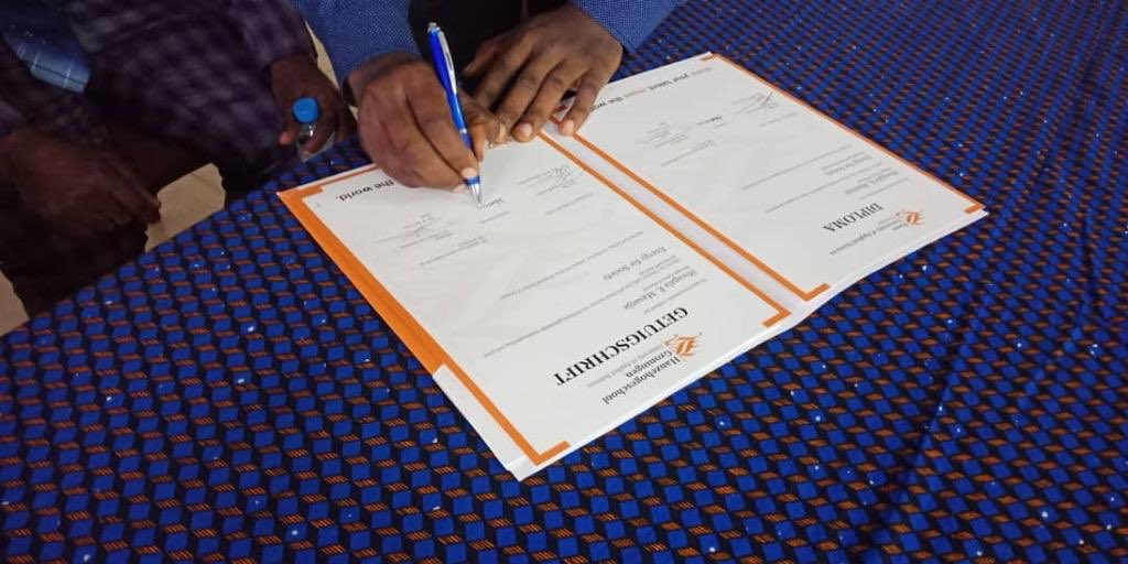 HanzeCDC's tweet photo. Student Masanja from Tanzania received his Master’s Degree from @hanze two weeks ago. Congratulations! His studies were sponsored by the TDECB project managed by @UTwente. @NufficGD https://t.co/mbC3ZNR6cl