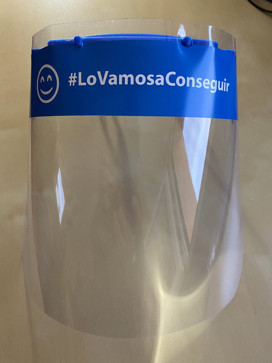 RotulosStudio's tweet image. Ante una situacion como la que estamos viviendo , lo primero que se nos pasa por la cabezar es que no podemos hacer nada. Nosotros no pensamos igual.. hemos parado produccion y estamos fabricando pantallas proteccion facial para sanirarios.#LoVamosAConseguir
