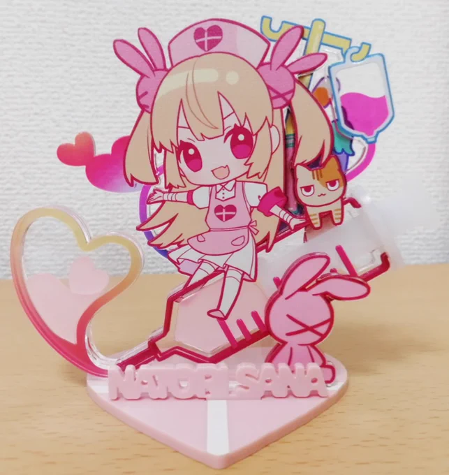 こっちも自分用に作ったさなちゃんのアクリルオブジェ?注射器とハートの中好きなの入れれる!かわいい～?✨✨ #ヌォンタート 