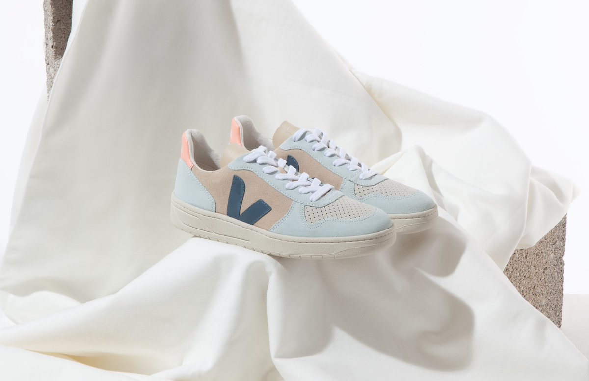 CC_Paris's tweet photo. Made in a high standard factory in Brazil. Mixing it with minimalist aesthetics and innovative technologies.
#veja #positivechain #recycledcotton #madeinbrazil #designedinparis #centrecommercial #CCmadame #ruedemarseille #ruemadame #paris https://t.co/A556L1qLK1