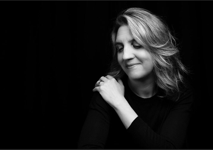 RIAMDublin's tweet photo. Great to hear @DearbhlaPiano coming from her living room to @BryanMIreland on @morningireland this morning, talking about our “RIAM - Live from the Living Room” series. Dearbhla will be performing tonight at 7.00 pm on our Facebook Page #RIAMatHome https://t.co/UDBd9XnhOP