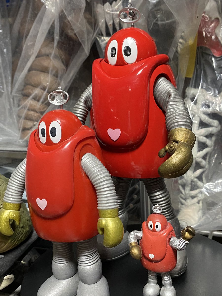 岡本 健志 Let S Harvest 新作映画が公開されるのか 楽しみ がんばれ ロボコン が大好きで小学生当時超合金を集めてたなぁ で 写真はアートストームex合金ロボコンロビンちゃんガンツ先生 いずれもかなりの出来でシリーズがここで打ち止め