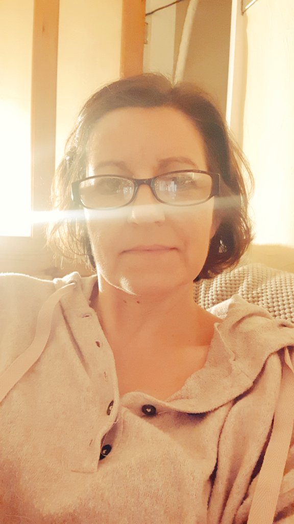 _LisaCherry's tweet photo. #day12 #21daysofselfcare 

This is a time for being (that also means being in the doing, conscious awareness). How will you 'be' today? What do you need to 'be'. I need less videoing! More inner guidance. Deep listening. How will you find your sense of 'being' today? ❤ https://t.co/bl1M4hHpLU