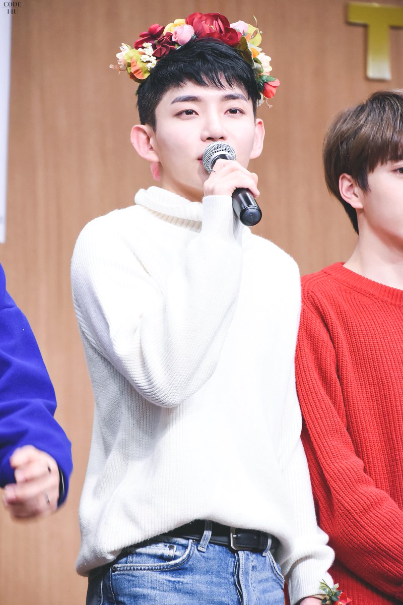 CODE_14U's tweet photo. 180225 영등포 팬싸

#원포유 #이솔 #전재혁 #경태 #권경태 #14U #ESOL #GYEONGTAE #ワンフォーユー #イソル #キョンテ https://t.co/GSBTi3NppK