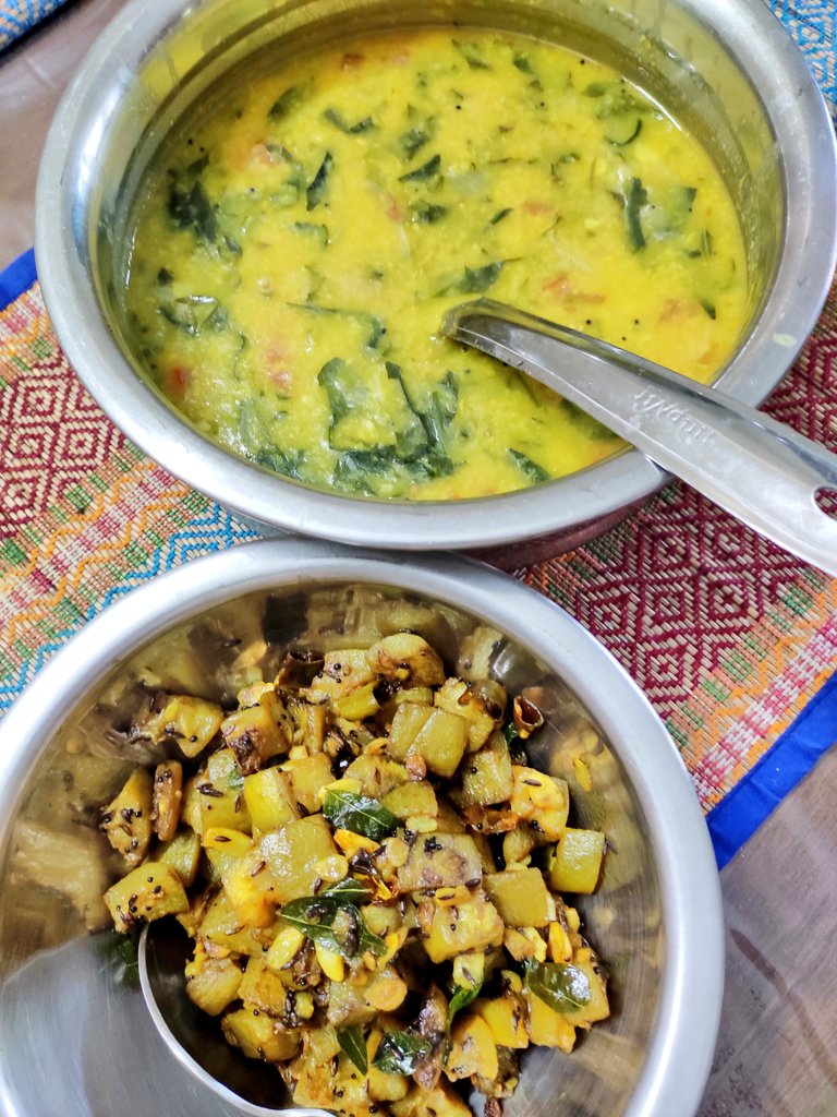Lunch - rice with manathakkali keerai dal(neighbor's recipe), UP wali lauki with a Southee twist!!  #jogacooks