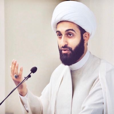 SafirulAbuBakar's tweet photo. At this moment this guy is more dangerous than the #coronavirus 
#FakeImam #UnIslamicTawhidi https://t.co/gG95BbYE5k