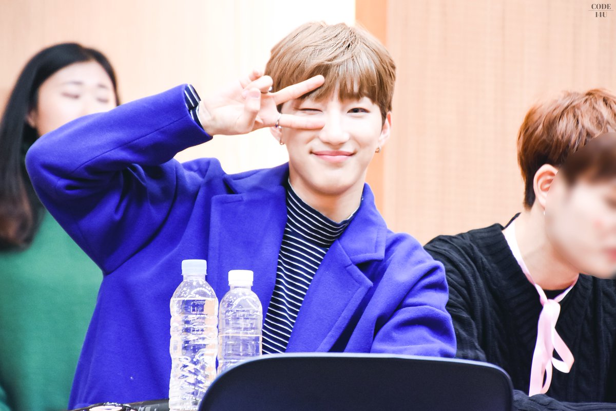 180225 영등포 팬싸

#원포유 #은재 #곽은재 #14U #EUNJAE #ワンフォーユー #ウンジェ
<a href="/gwakeunjae96/">곽은재</a>