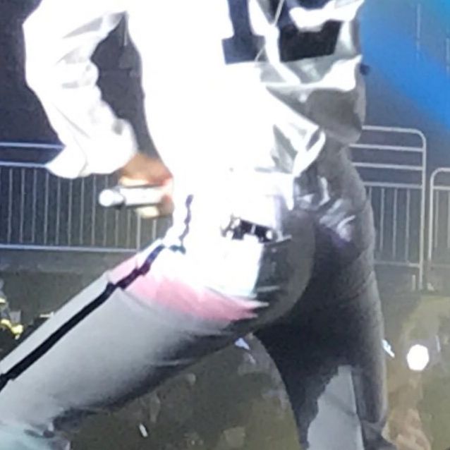 ksoosarchive's tweet photo. https://t.co/x30AAihijS