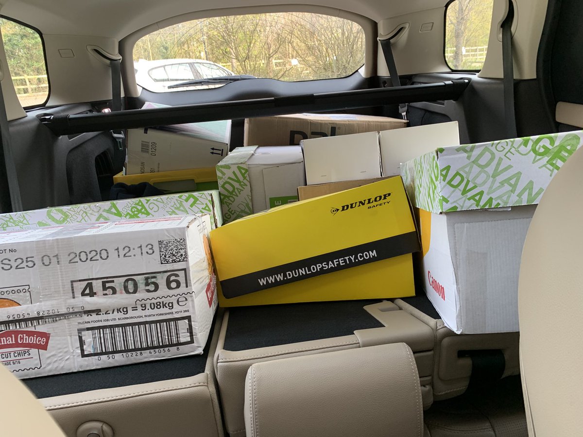 We’ve emptied our stocks across our schools and this morning ⁦<a href="/BMAT_Trust/">BMAT</a>⁩ has delivered over 3000 pieces of PPE equipment to the ⁦<a href="/NHSuk/">NHS</a>⁩ to protect those on the front line treating #coronavirus #COVID19.