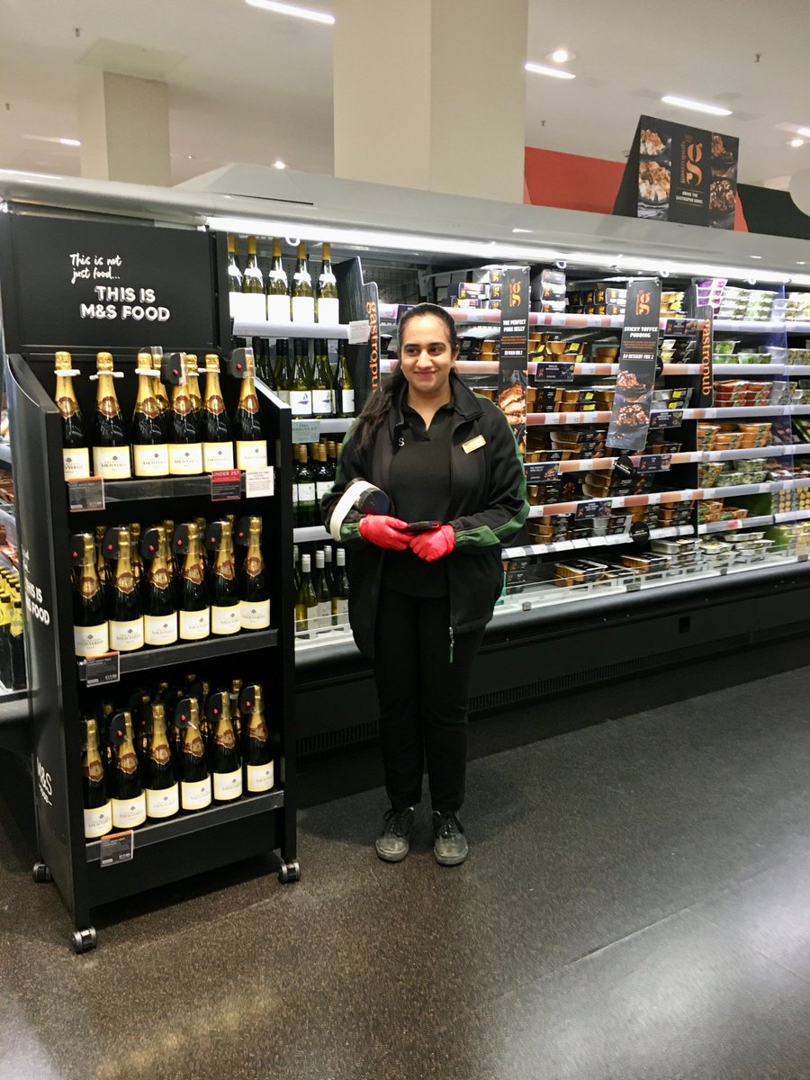 edenhighwycombe's tweet photo. You are there for us Callum, Suwaibah, Toby and Alex @marksandspencer THANK YOU https://t.co/x21LszqAz3