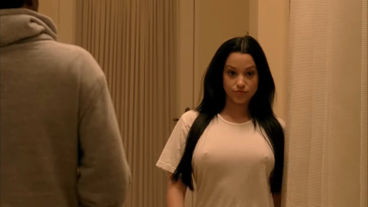 EnjoiCameron593's tweet photo. Crazy he got Abella Anderson on this to just walk around and say "Hey Don..." https://t.co/QWxbXBlFtM