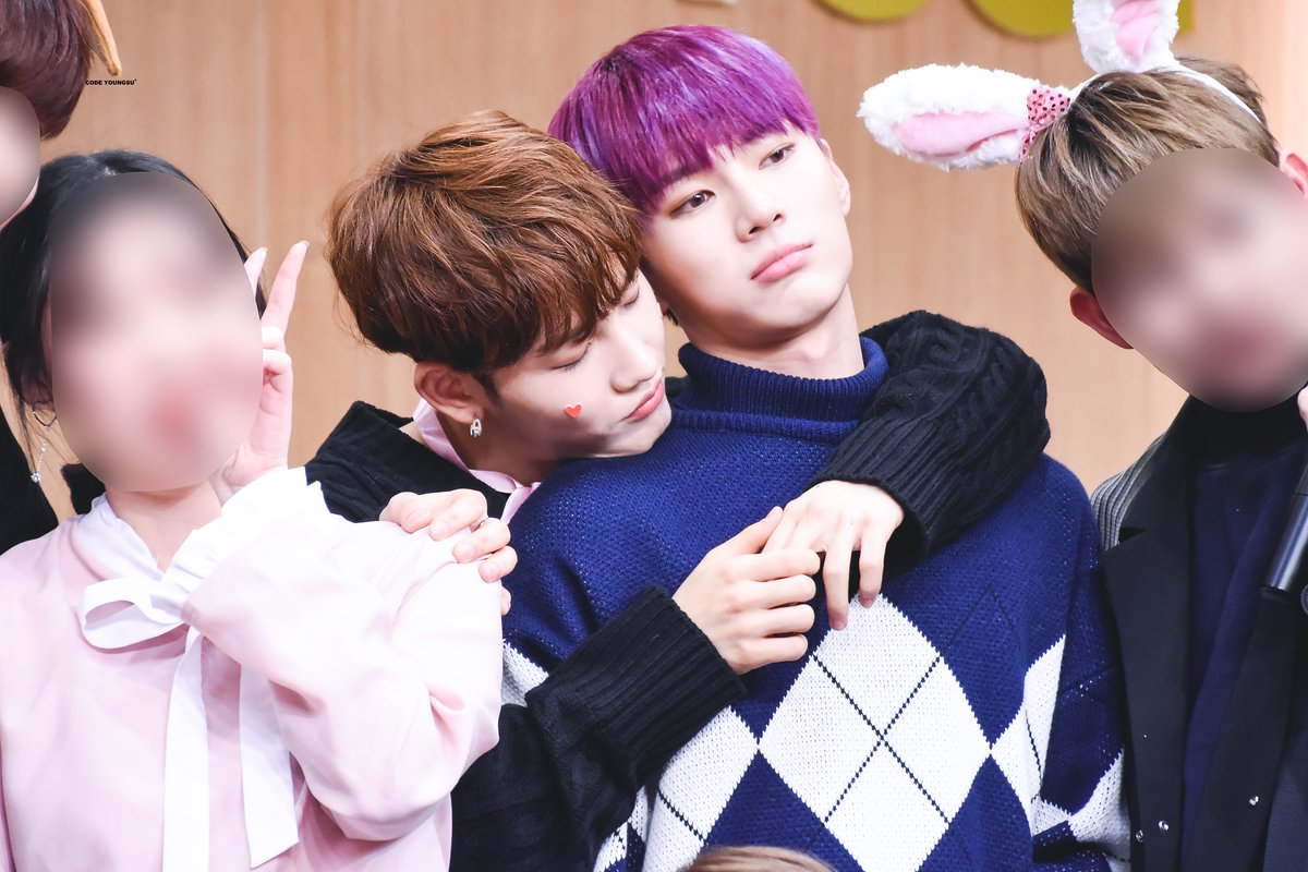 180225 영등포 팬싸

#원포유 #비에스 #이영수 #영수 #김도혁 #도혁 #14U #BS #DOHYUK #ワンフォーユー #ヨンス #ビエス #ドヒョク