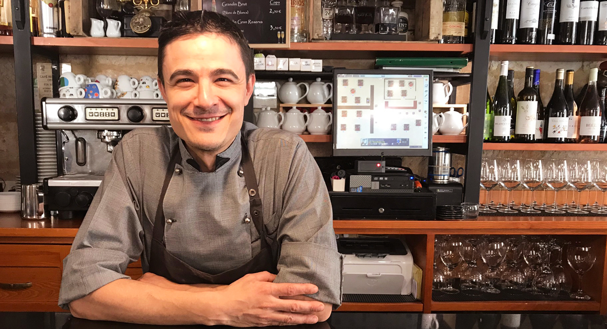 EvaSalamanca's tweet photo. 👨‍🍳🗒 Recetas top para hacer en casa de la mano del restaurante @RestOroviejo de #Salamanca 🍲🥧 ¡No te las pierdas! 💯👉 https://t.co/Kcf2elykMg https://t.co/JKTCxkgVHq