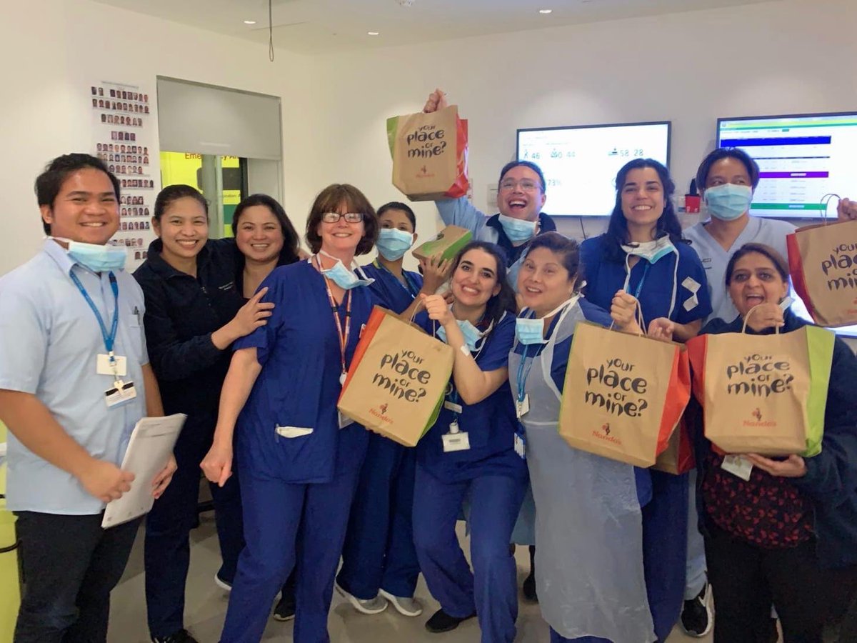 harrowonline's tweet photo. Nando's #Harrow at St George's has donated 7 free food rations to #NorthwickPark Hospital to say thank you for their hard work in these difficult times.
They have also given away all oPPE Equipment from Nando’s restaurants. Well done to all the people involved. #HelpingHarrow https://t.co/9Fq7c6PULi