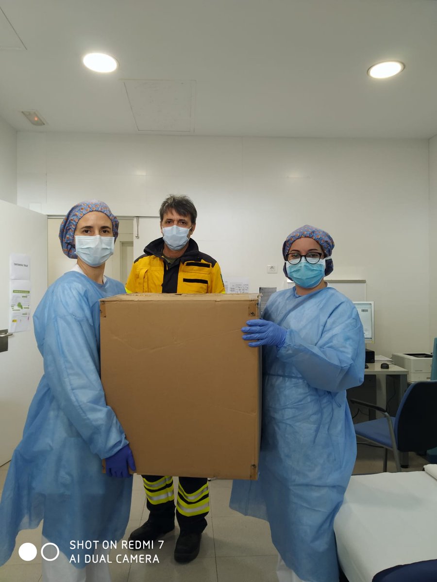 cmar_ib's tweet photo. Personal d'@ibanat_IB ha iniciat, avui, la distribució regular de material mèdic a les unitats bàsiques de salut (UBS) de Mallorca

Aquests repartiments es produiran cada dimecres i divendres 

#quedatacasa #aturamlacorba

Tota la info ➡️ https://t.co/usUNSTfg9H https://t.co/j4mBXRyfkn