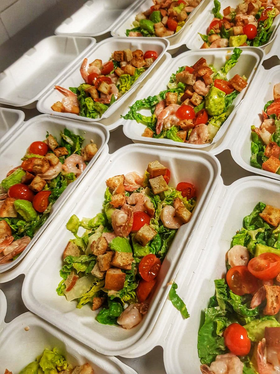 Prawn cocktail:  crevettes from Rick @barfootfish - Purveyors of finest fresh fish - Otto's daily Fishmonger 🍤🍤🍤 .

#feedournhs #prawncocktail #barfoot #fishmonger #londonfishmonger #fooddonations #finefreshfood #boost #youllneverwalkalone #feedthenhs #supportthenhs