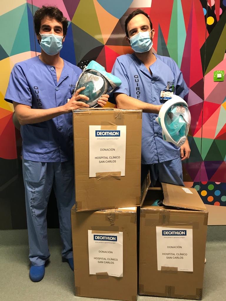 SalvaFossati's tweet photo. Muchísimas GRACIAS a @DecathlonES por su gran aportación al Hospital Clínico San Carlos. Nos permitirán seguir fabricando CPAPs y poder salvar vidas. Todos sumamos para frenarlo! #EstoLoParamosTodos #SomosClinico #AnestesiaHCSC @juliomayol @JulioMarcotegui @cgperrino https://t.co/yz6rrmJne0