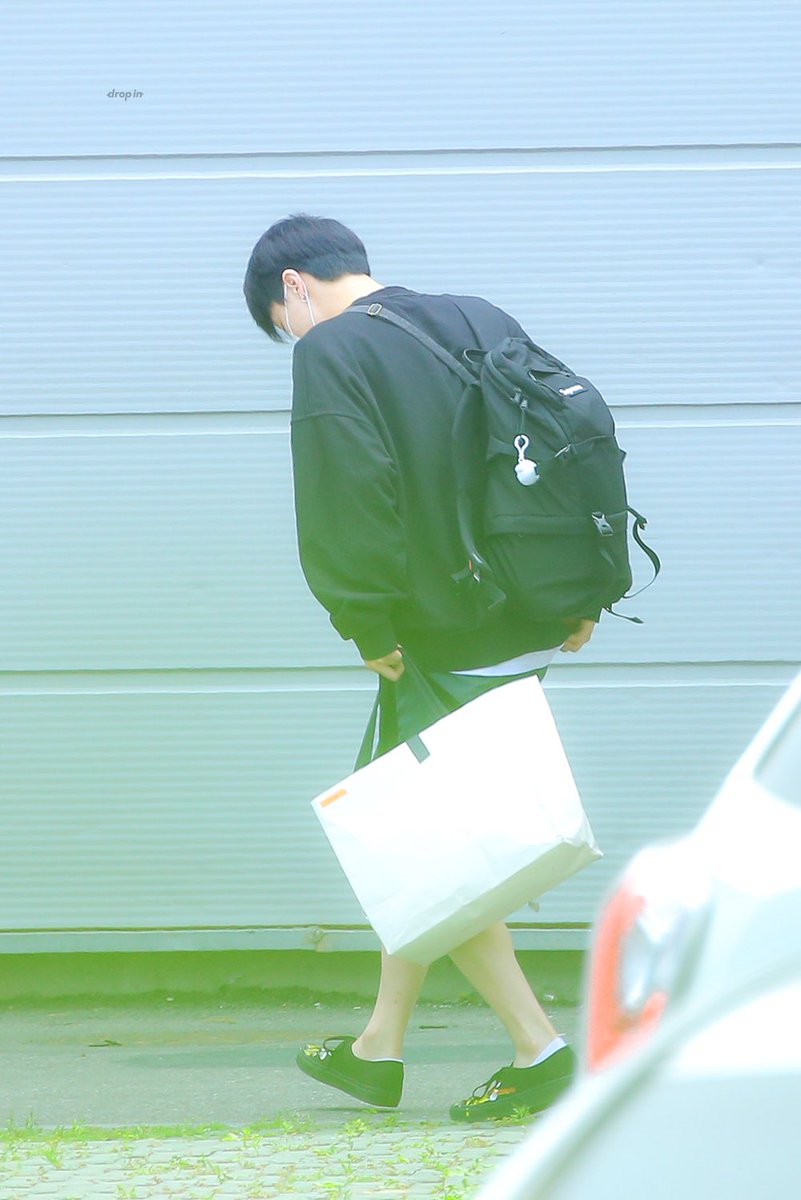 drop_in0805's tweet photo. 190601 만우절이니까,,😝 #조승연 #승연 #CHOSEUNGYOUN #チョスンヨン #WOODZ https://t.co/BYtOR0vsH3