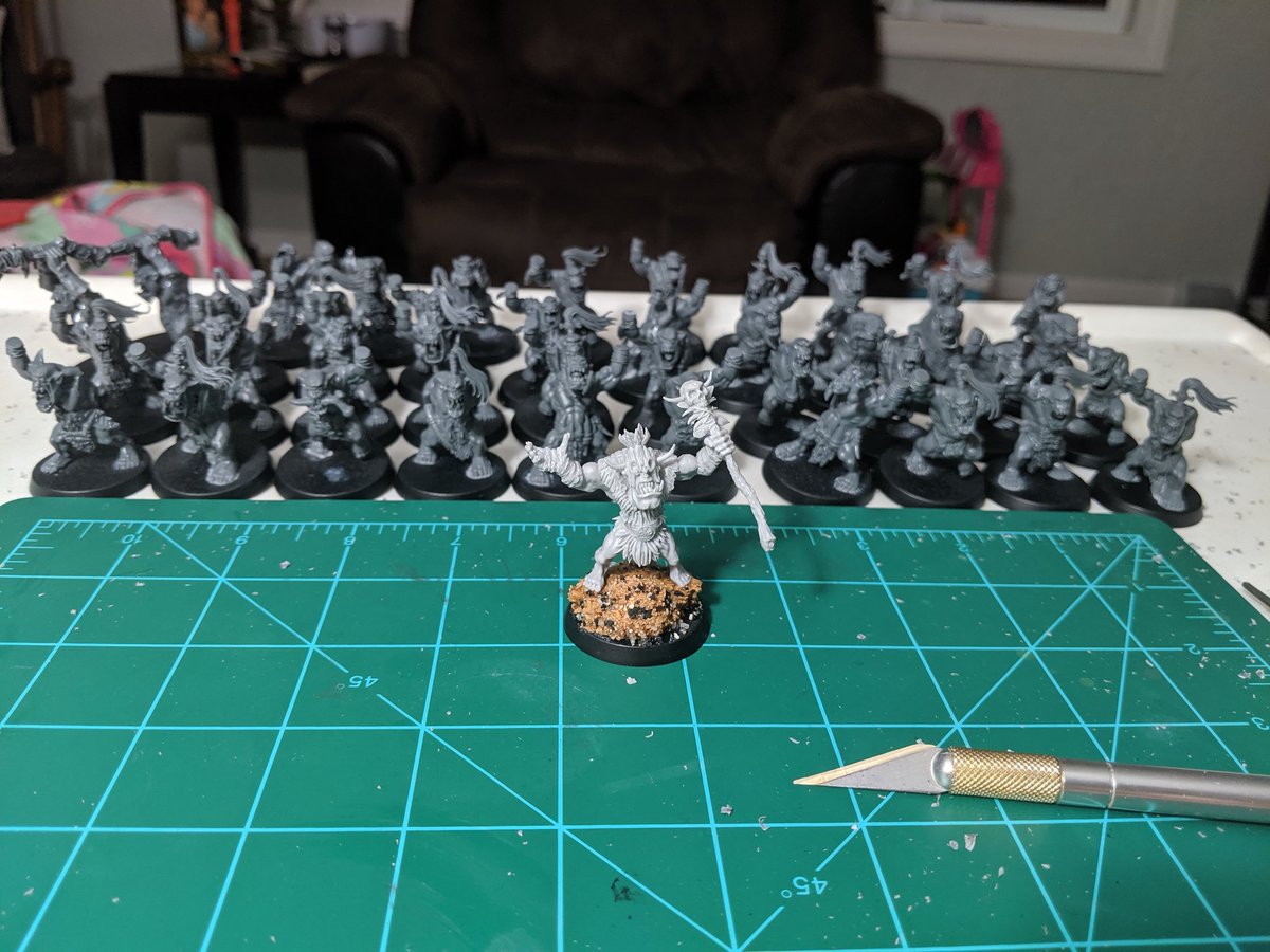 HobbySummerbell's tweet photo. Haven't posted about Lumineth Realmlords, but to say I'm disappointed is an understatement.
Got my hobby-mojo back on track by starting a completely new army for #RAW20
Beginning with 1 Shaman 4 Big Stabbas & 20 Boyz
WAAAAGHHH! #RoadToRAW
P.S. Anyone want to buy some aelves? https://t.co/qwQDmfxXdW