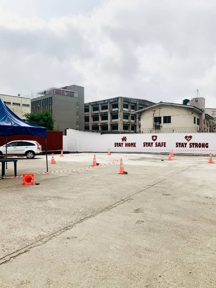 Sterling_Bankng's tweet photo. 'The only thing necessary for the triumph of evil is that good men do nothing'.
We partnered with LifeBank, to launch a Mobile Drive-Through Testing Centre, to expand testing for #COVID19 in Lagos, with a target to test 200 people per day.
Together, we can beat this!
#StaySafe https://t.co/CuV4CFMWgW