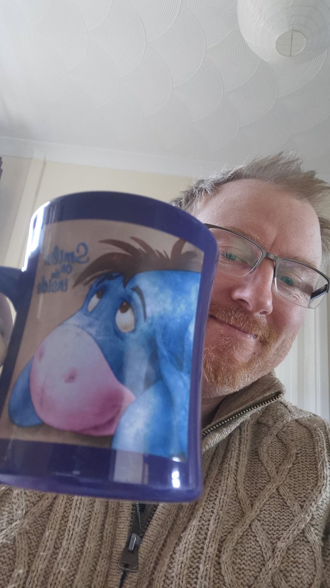Golly72's tweet photo. @davidwhiteshow sorry I'm late. Currently working from home for a well known Cornish clothing company. Stay safe x https://t.co/4rEbEKA1lk