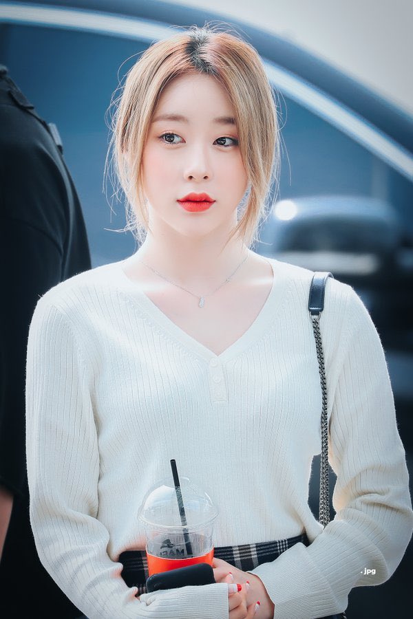 ❛ 𝗺𝗼𝗿𝗻𝗼𝗿 . ˚◞♡ tweet media