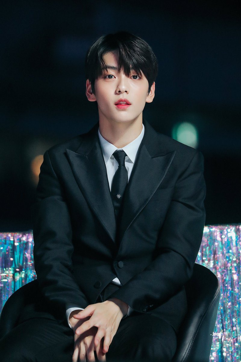 ❛ 𝗺𝗼𝗿𝗻𝗼𝗿 . ˚◞♡ tweet media