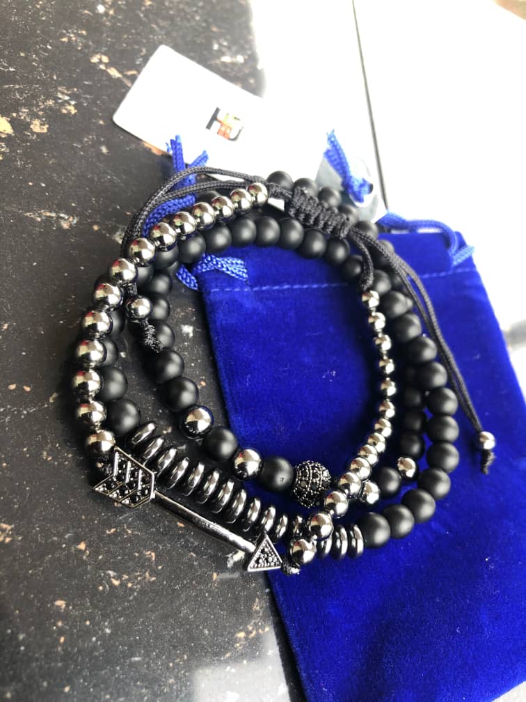 ishopwithHD's tweet photo. Set for ₦5,000
Single for ₦2,000

+Delivery is through courier.
+Free Delivery within Calabar Metropolis.
+ Free 30ml Hand Sanitiser from HD 
(Enhance essential oil) https://t.co/Ry29WC0SZa