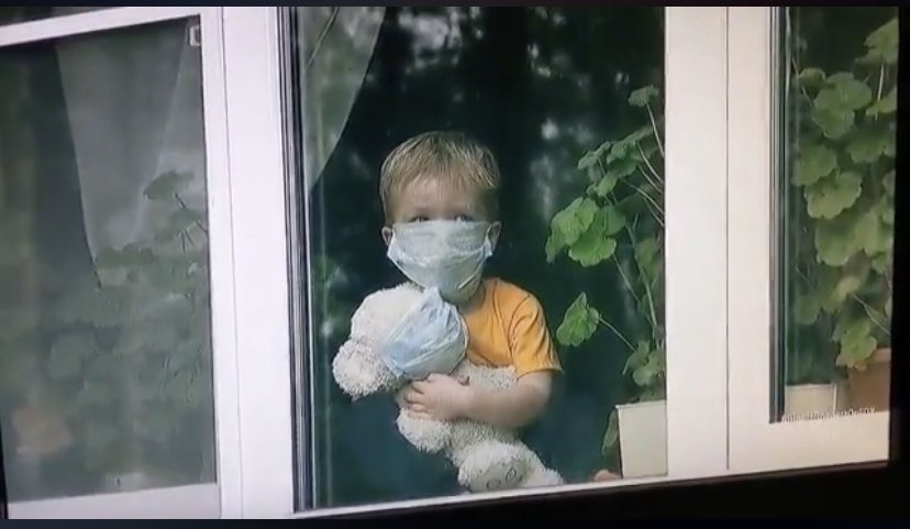 RussianFlying's tweet image. Если придет день, когда сидеть по домам и жить в масках станет ежедневной нормой, то можно будет сказать, что человечество потеряло себя.
@HamillHimself