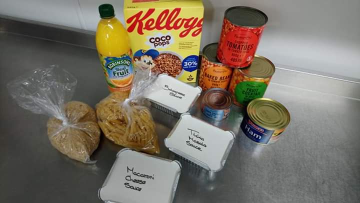 BidfoodUK's tweet photo. We’re in this together! 
It’s great to see customers, like Ormiston Horizon Academy @jonwhit3, helping feed their local communities in these challenging times. We’re proud to support them 💙
@LACA_UK ➡️ https://t.co/aDiulWjtNt

#InItTogether #FoodSupply #Coronavirus https://t.co/bzgZZh4gFE