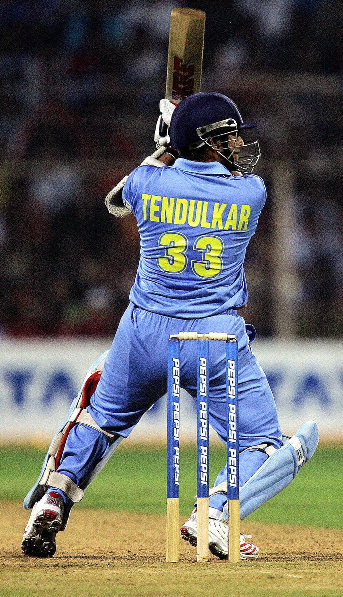 jersey no 33 in cricket