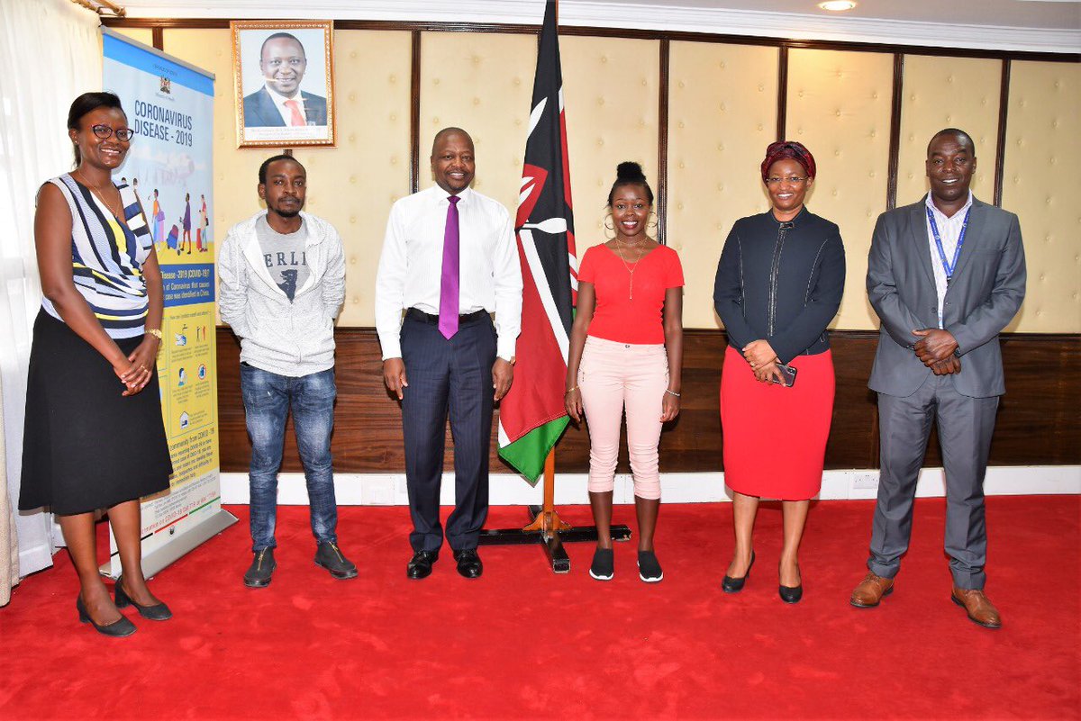 MOH_Kenya's tweet photo. “You can recover from COVID-19,” President Uhuru Kenyatta assures Kenyans in a video conferencing call with two recoveries Brenda and Brain at Afya House today.

#KomeshaCorona https://t.co/NFt8jWjj0V