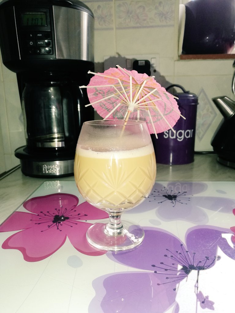 LauraBrambles's tweet image. Things to do during quarantine no. 2. 
Dring your coffee from a crystal goblet ~ add a little class to your morning 😁
#ImSoBoredI #QuarantineActivities