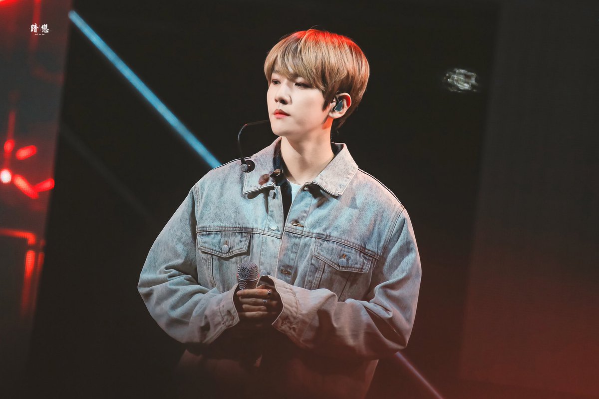 As930521's tweet photo. #baekhyun #백현 #AprilFoolsDay #EXO https://t.co/MHCEvs8j1n