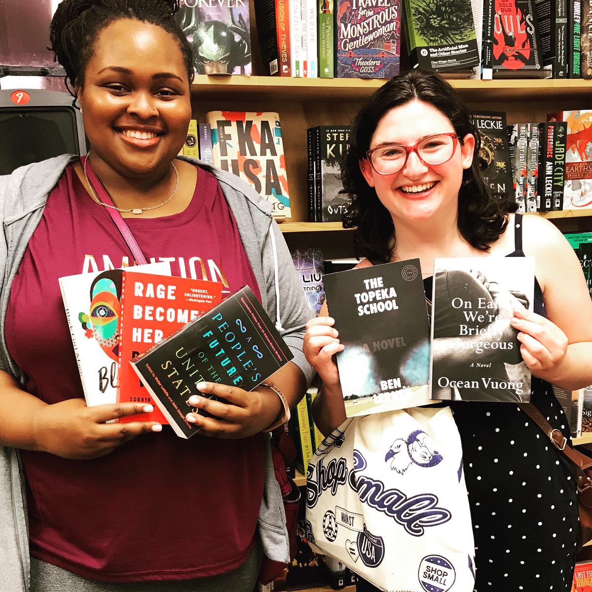 buffstreetbooks's tweet photo. Do books make you as happy as the two lovelies in this photo? Us too!!! If you want to #keepushere through this crisis, please make a donation today. Thank you! 
https://t.co/d25ojG4OkS https://t.co/mAddm2poyL