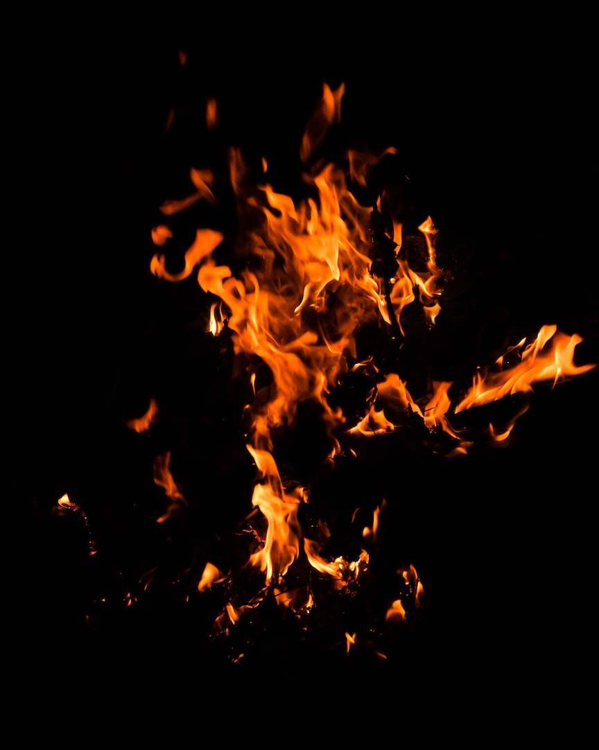smgsecurityllc's tweet photo. Battery-operated smoke detectors and fire alarms will burn with your home and valuables if you aren't close enough to hear them. Call us today to discuss your options. https://t.co/PurHFdb86A https://t.co/QZQGYDpI1A
