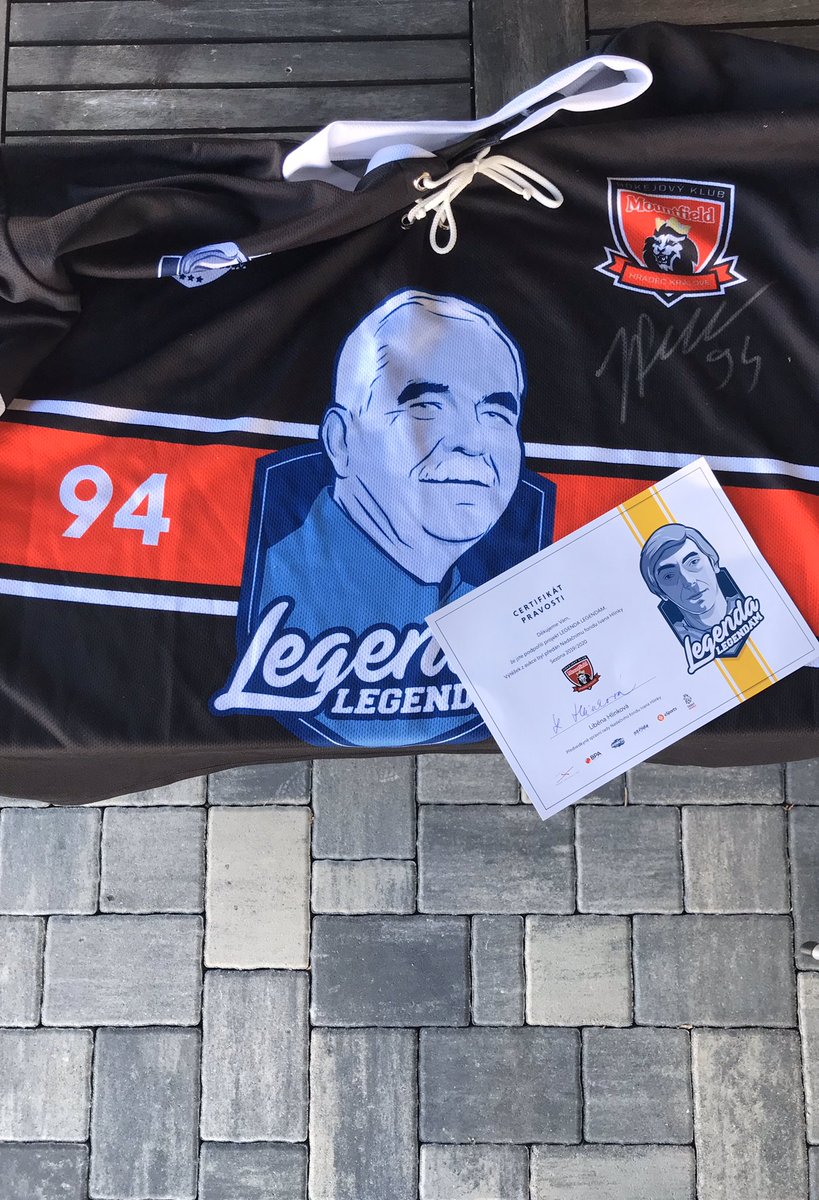 Martin Podlešák (@podlesakmartin) on Twitter photo <a href="/DannPerret/">jordann perret</a> <a href="/MountfieldHK/">Mountfield HK</a> #legendalegendam <a href="/telhcz/">Tipsport extraliga</a> #signed #client <a href="/DannPerret/">jordann perret</a> <a href="/MountfieldHK/">Mountfield HK</a> #legendalegendam <a href="/telhcz/">Tipsport extraliga</a> #signed #client